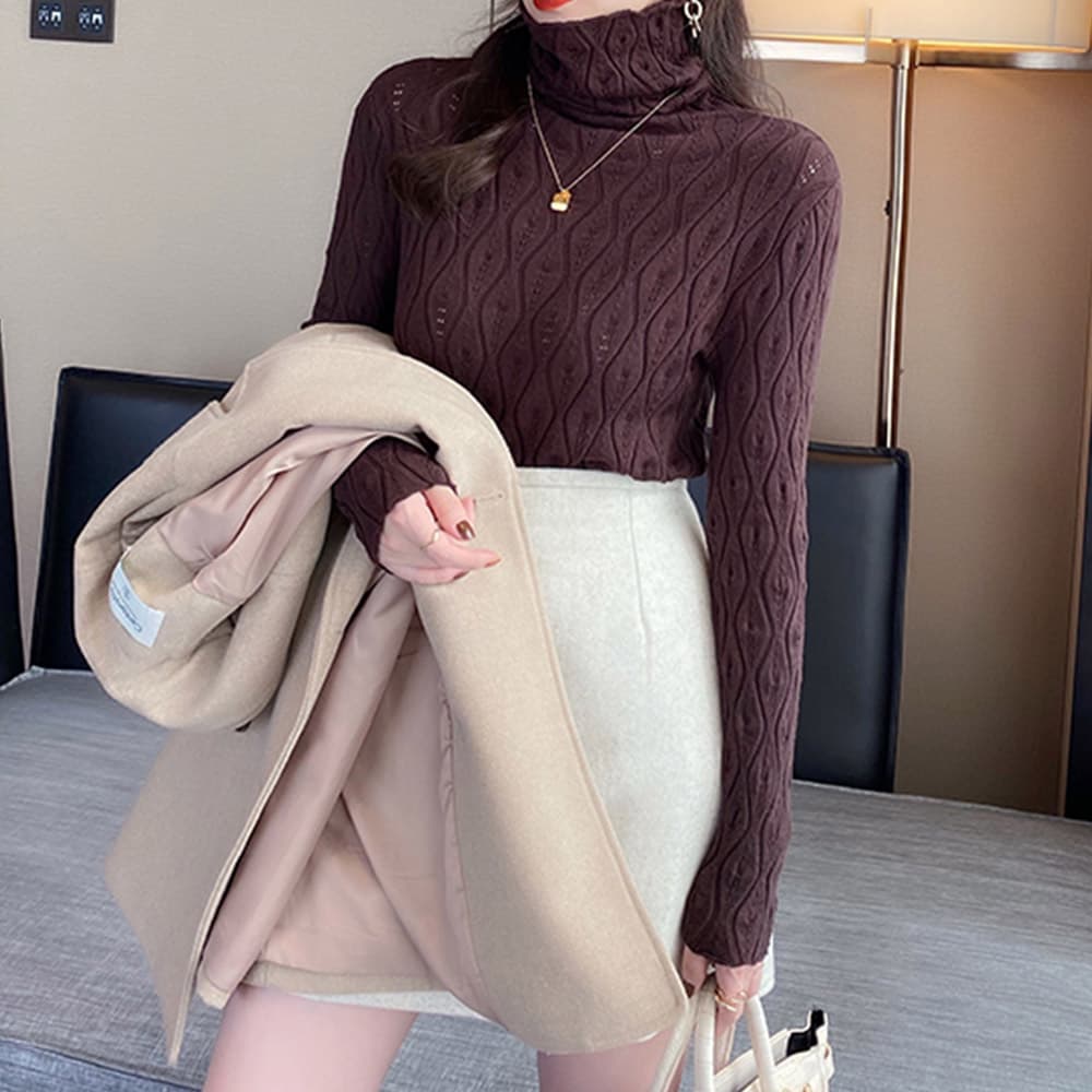 立体ケーブル編みフリルネックニットシャツ